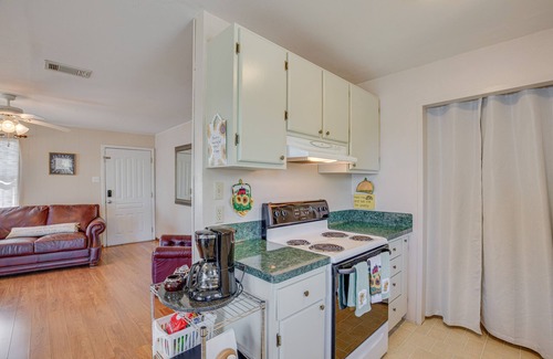 Hawkins Cabin | Hawkins Vacation Rental: Relax by the Lake with Spa Access