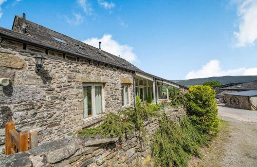 Carnforth House | Idyllic Hawkrigg Cottage - 4-Star Family-Friendly Retreat