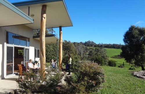 Mafeking Villa | Book Hawksview at Mafeking: Pet-Friendly & Highly Rated