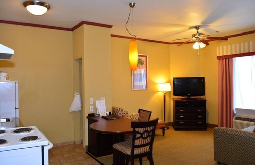Corpus Christi Hotel | Comfortable Stay at Hawthorn Extended Stay in Corpus Christi