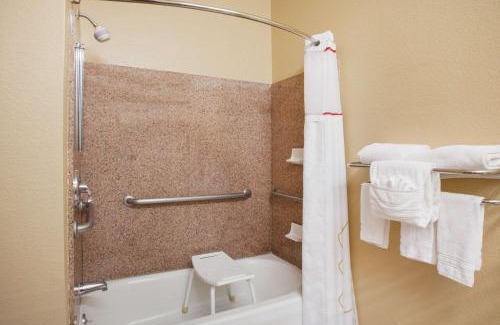 Central City Hotel | Comfortable Hawthorn Extended Stay with Pool & Hot Tub
