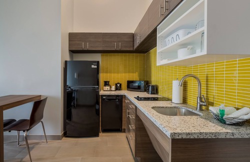 Sulphur Hotel | Comfortable Extended Stay at Hawthorn by Wyndham Sulphur