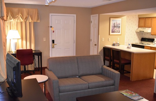 Wichita Hotel | Comfortable Stays at Hawthorn Extended Stay in Wichita