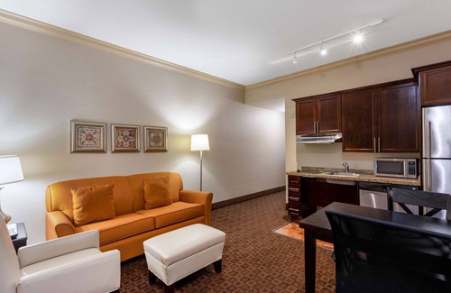 Palm Beach - West Palm Beach Hotel | Ocean View Comfort at Hawthorn Extended Stay, West Palm Beach