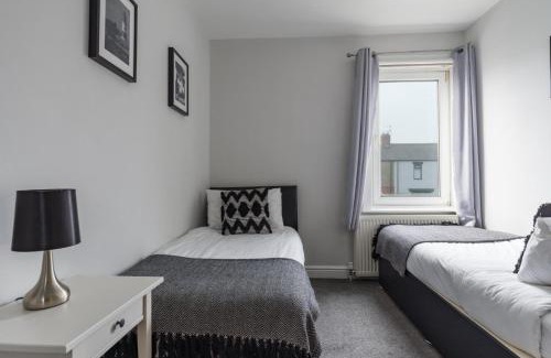 Ashington House | Cozy Hawthorn House: 2-Bedroom Retreat in Ashington