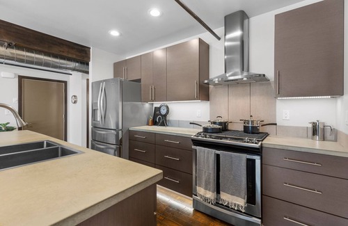 Rapid City Apartment | Exceptional Stay at Hay Camp Loft with Family-Friendly Amenities