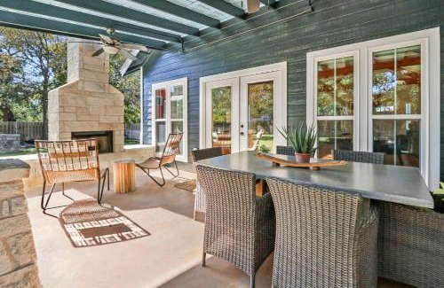 Dripping Springs House | Discover Haydon House: A 4-Star Family-Friendly Retreat