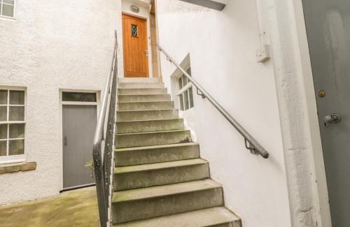 Pittenweem Apartment | Discover Hayloft: 4-Star Hotel with a Great Review Score