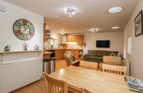 Pittenweem Apartment | Discover Hayloft: 4-Star Hotel with a Great Review Score