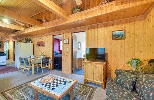 Hayward House | Cozy Hayward Cabin with Boat Slip and Family-Friendly Fun