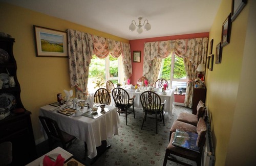 Lecemy Bed & Breakfast | Guest Favorite: Haywoods B&B with Kitchen Amenities