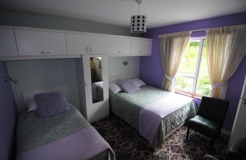 Lecemy Bed & Breakfast | Guest Favorite: Haywoods B&B with Kitchen Amenities