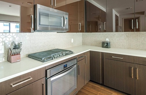 Houston Apartment | Hayworth 2BD/2.5BA 2
