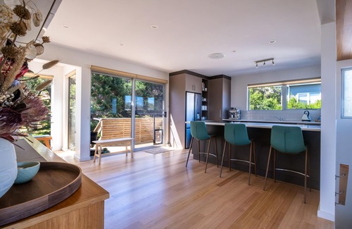 Coles Bay House | Escape to Hazards - Ocean View Family-Friendly Getaway