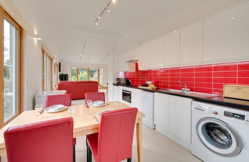 Etchinghill House | Cozy Hazel Barn - Family-Friendly Two Bedroom Retreat