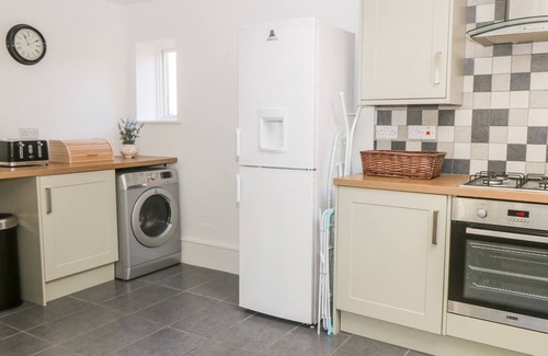Briggswath House | Pet-Friendly Hazeldene with Garden in Sleights, Rated 10/10