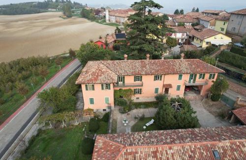 Guarene Bed & Breakfast | Experience Hazelnut Valley: 4-Star Comfort Awaits You