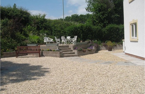 Bridgend Bed & Breakfast | Family-Friendly Getaway at Hazelwood House - 4-Star Stay