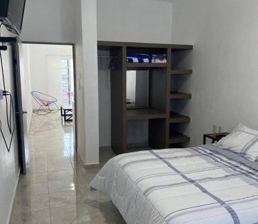 Salina Cruz Hotel | Discover HB Alebrijes SC: Pet-Friendly with Pool & Hot Tub