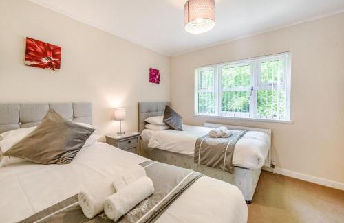 Narberth House | Perfectly Rated HB Hornbeam Lodge for Your Next Escape