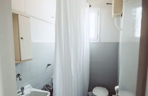 Benitses Hotel | Top-Rated HB Hotel Benitsa: Family-Friendly with Breakfast