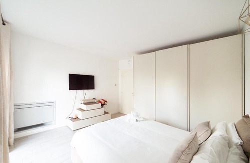 Milan Apartment | Family-Friendly Hbhall Milano Green Apartment - Rated 9.4
