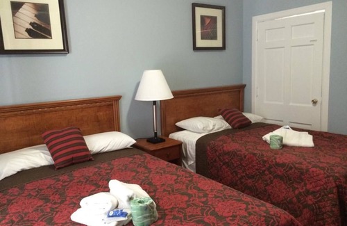 Seaside Heights Apartment | Beach Haus: Pet-Friendly Oasis with Ocean Views & Pool
