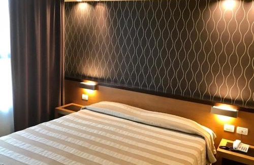 Bolognina Hotel | Pet-Friendly HC3 Hotel: Ideal 4-Star Stay with Breakfast