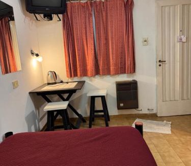 Colon Hotel | Discover HColon: Pet and Child-Friendly Retreat