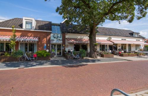 Haarlo Hotel | HCR Prinsen: Oceanfront Bliss with Pool & Pet-Friendly Amenities