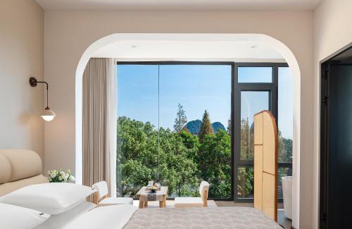 Xiufeng Hotel | Escape to Guilin Mountain & Garden Retreat with Ocean Views