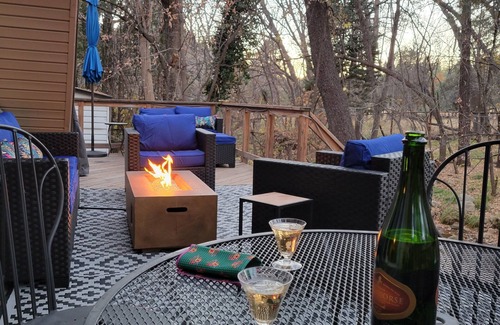 Christopher Creek Cabin | Discover Our Inviting Creek Cabin with Family-Friendly Perks