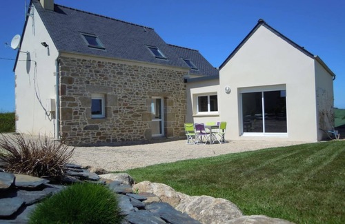 Plougoulm Cottage | Heading for Pen ar Valy near Roscoff
