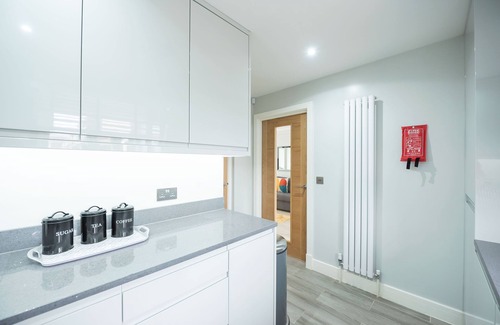 Reading House | Family-Friendly Stays at Headley House Await You