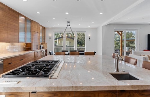 Healdsburg House | Healdsburg Modern Limerick: Pool, Hot Tub & Outdoor Kitchen