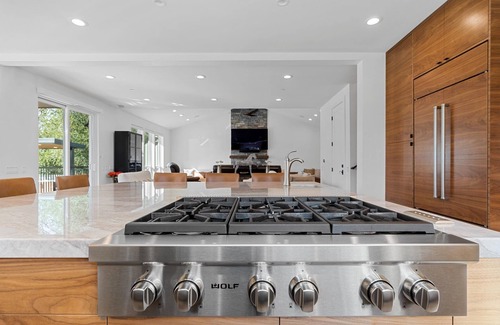 Healdsburg House | Healdsburg Modern Limerick: Pool, Hot Tub & Outdoor Kitchen