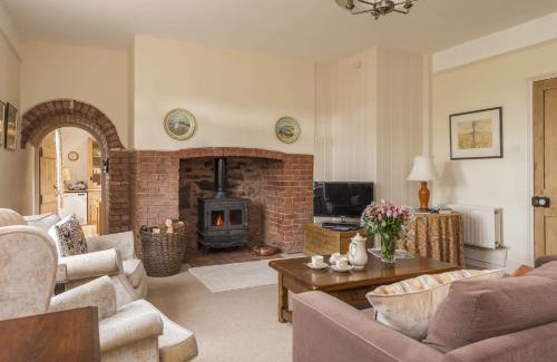 Kingston St Mary House | Explore Hearn Lodge: Your Ideal Getaway Awaits