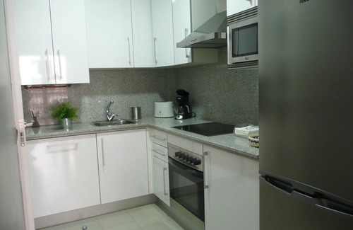 Centro Apartment | Prime Location with Free WiFi and Air Conditioning