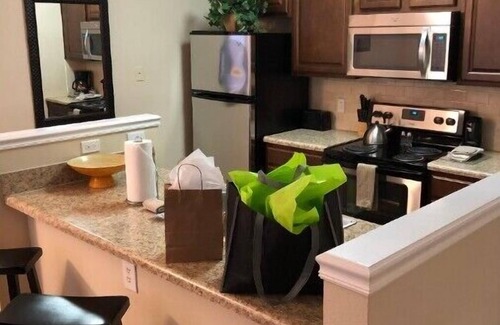 Ballantyne Apartment | Convenient One Bedroom Apartment in Heart of Ballantyne