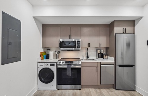 Brookland Bed & Breakfast | Charming 1BR Retreat in Vibrant D.C. with Breakfast