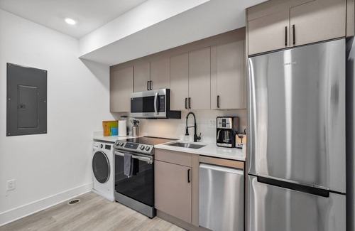 Brookland Bed & Breakfast | Charming 1BR Retreat in Vibrant D.C. with Breakfast