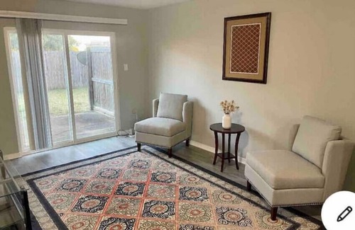 Bryant Apartment | Cozy Heart of Bryant Apartment with Breakfast & Family Amenities