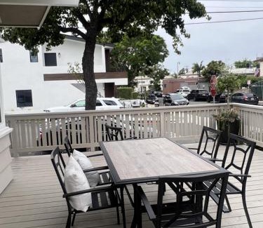 Corona del Mar House | Beautiful 2 Bed Gem in Corona Del Mar with Huge Patio