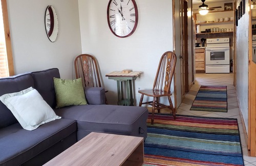 Disney House | Dog-Friendly Oasis Near Disney with Pool & Breakfast