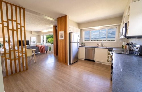 City Centre House | Discover Downtown Kamloops: King Bed & Modern Amenities