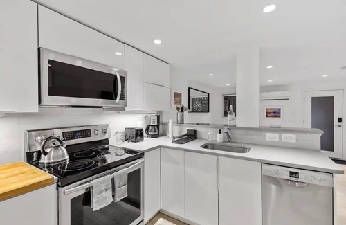 Dupont Circle Apartment | Prime Dupont Location with Kitchen & Kid-Friendly Amenities