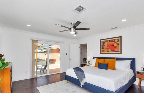 Willow Meadows/Willowbend Area House | ☆Heart Of Houston Getaway☆ |POOL| Mins to DT