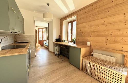 La Grave Apartment | Discover Heart of La Grave La Meije: Pet & Child Friendly Stay