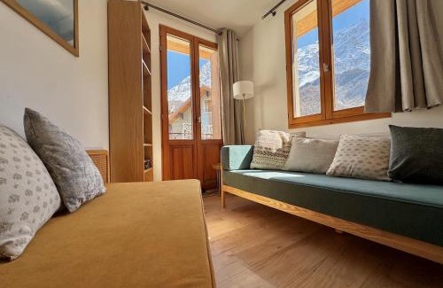 La Grave Apartment | Discover Heart of La Grave La Meije: Pet & Child Friendly Stay