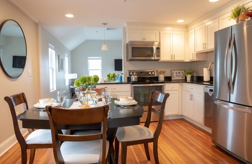Lenox Apartment | Downtown Lenox Retreat - Family-Friendly with Full Kitchen